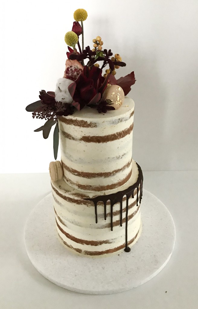 Semi-naked Cake 